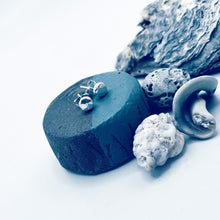 Load image into Gallery viewer, COUPLES OR 2:1 JEWELLERY MAKING WORKSHOP