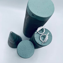 Load image into Gallery viewer, Statement boardwalk stud earrings