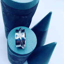 Load image into Gallery viewer, Symphony - Sterling Silver Spinner Ring