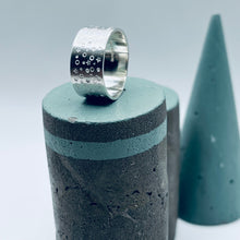 Load image into Gallery viewer, Celestial statement ring
